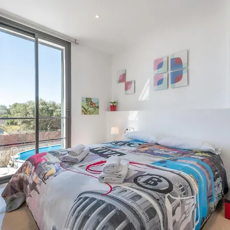 Mit Privatpool Fuer 8 Personen Ca 176 Qm In Portocolom, Mallorca Suedostkueste Von Mallorca